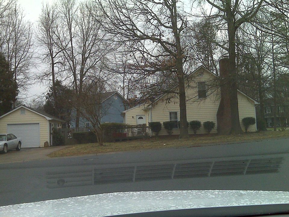 2nd image of 6534 Lantern Ct