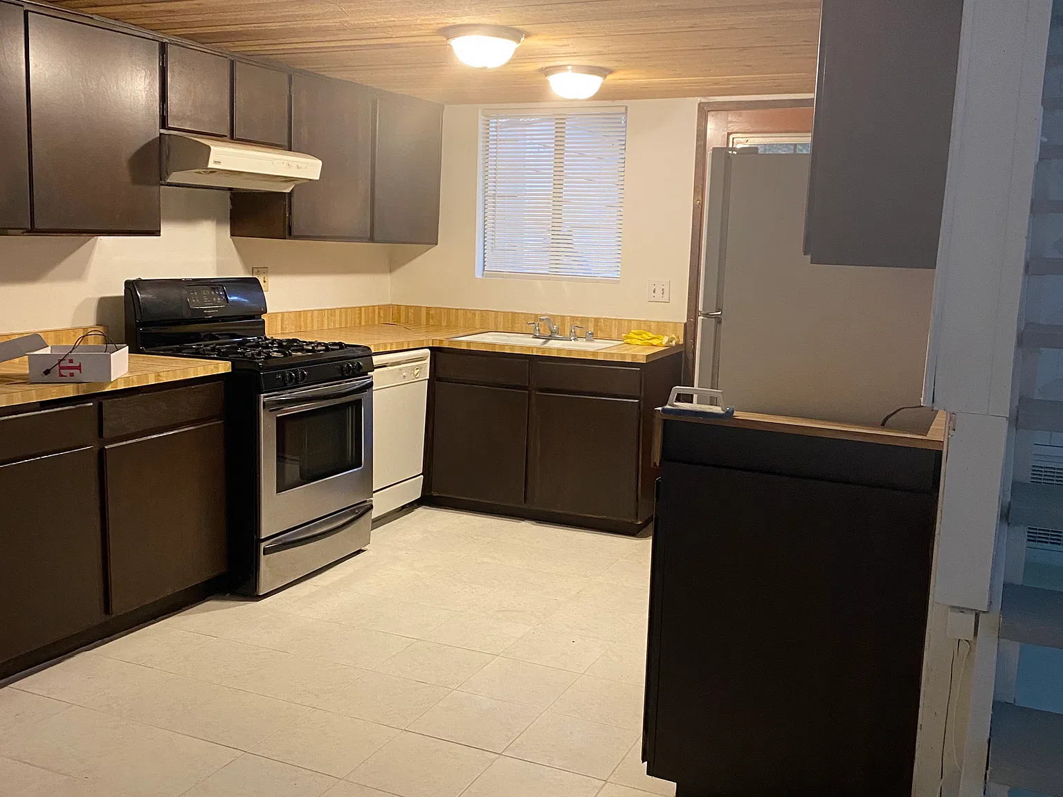 2 bed, $1,650 — Photo 1