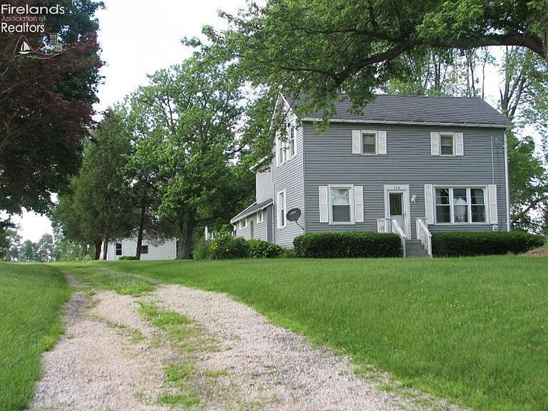 1st image of 724 County Road 43