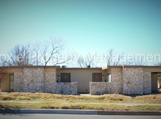 6762 Trail Lake Dr, Fort Worth, TX 76133