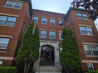 2544 N. Maryland Ave. (Fountain Blue), Milwaukee, WI 53211