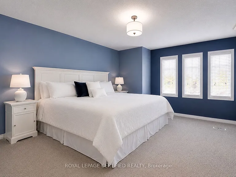 2499 Highmount Cres — Photo 27