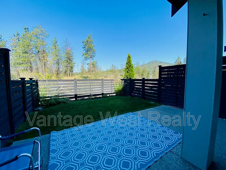 12798 Lake Hill Dr #27 — Photo 20