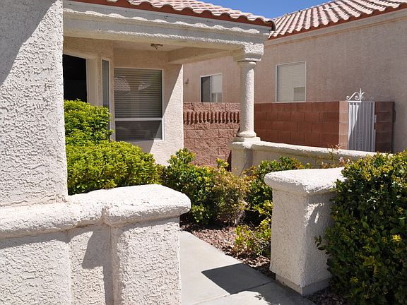 3-Exterior_08232015