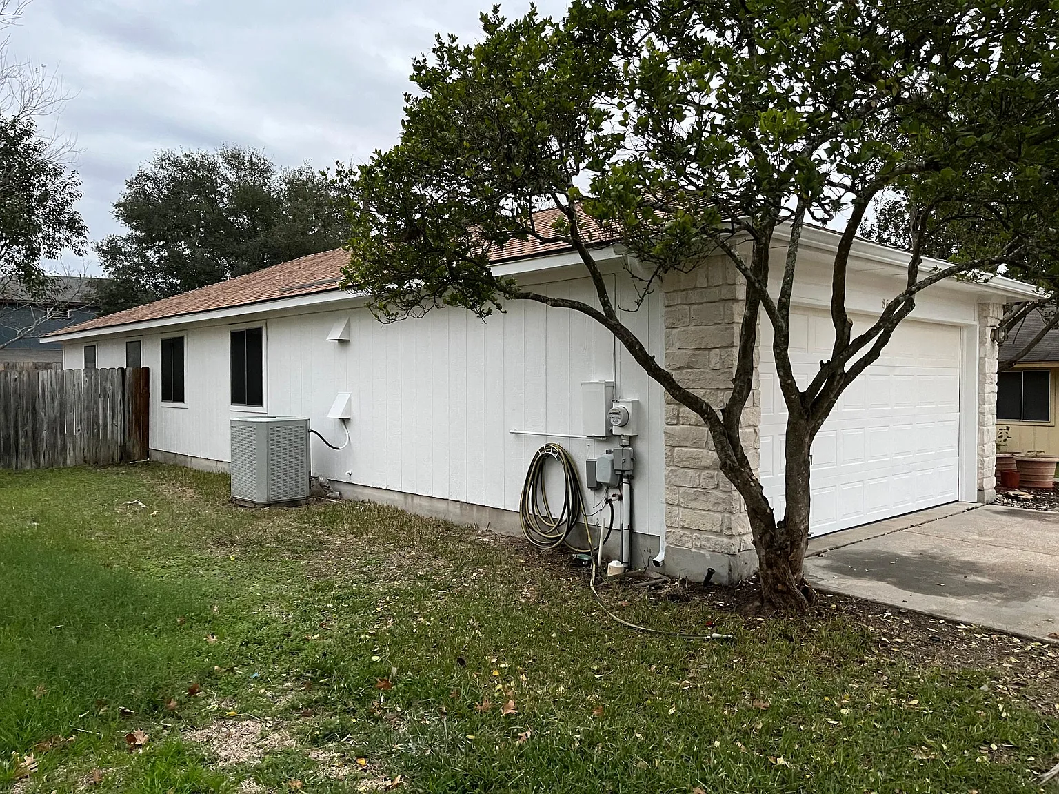 3 bed, 1247 sqft, $2,195 — Photo 3