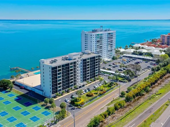 7100 Sunshine Skyway Ln S APT 604, Saint Petersburg, FL 33711