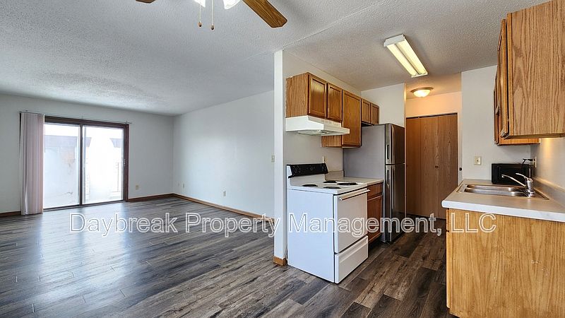 1st image of 2408 3rd Ave N #12