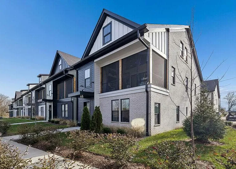 327 Sophia Rain Dr — Photo 41