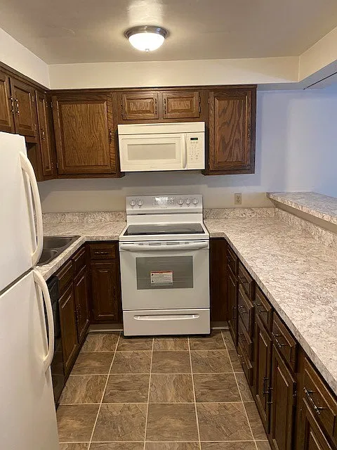 1 bed, $1,250 — Photo 3