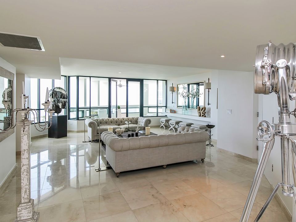 Spacious and bright living space