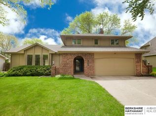 16329 Bancroft St, Omaha, NE 68130