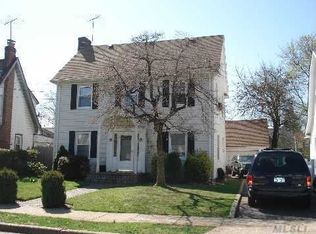 114 Leverich St, Hempstead, NY 11550