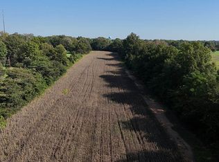 1378 Memorial Dr, Cleveland, MS 38732