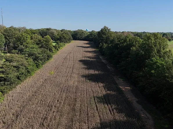 1378 Memorial Dr, Cleveland, MS 38732