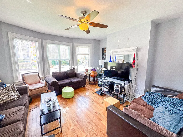 115 Franklin St — Photo 7