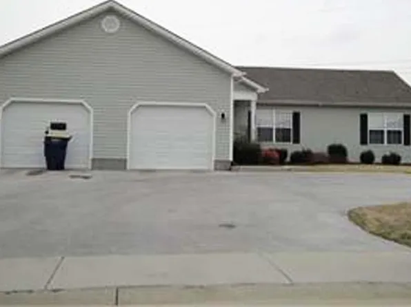 377 Kenlee Cir, Bowling Green, KY