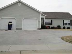 377 Kenlee Cir
