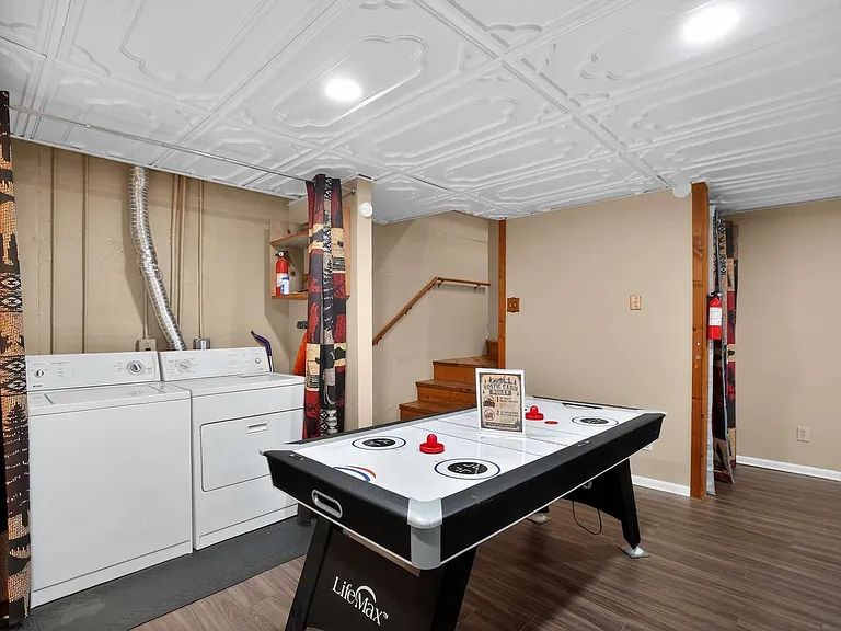 Laundry Room Cabinet