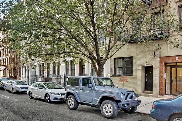 Rented by Cooper & Cooper Real Estate | media 15