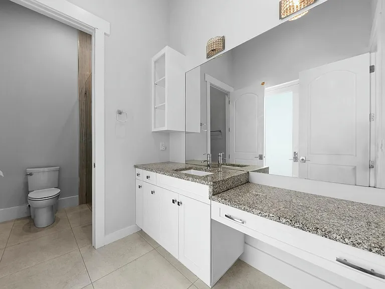 15503 Temple Blvd — Photo 45