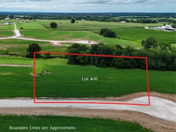 245 Autumn Hallow Ct, Old Monroe, MO 63369