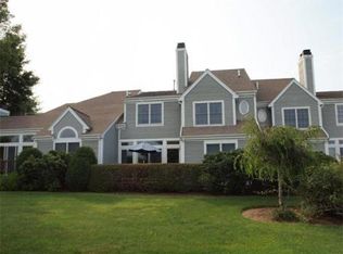 62 Hidden Bay Dr, Dartmouth, MA 02748