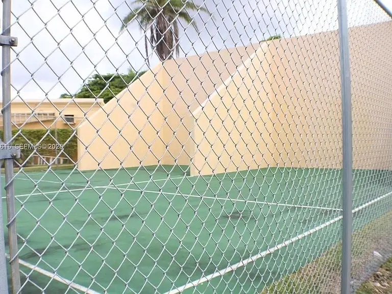 9351 Fontainebleau Blvd #B409 — Photo 15