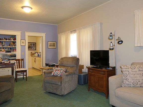5th image of 502 Hovland St