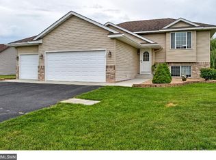 7625 387th St, North Branch, MN 55056