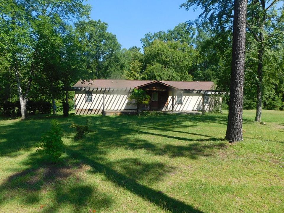 1st image of 1070 Lake Dr