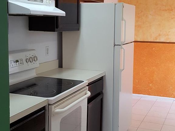4th image of 3311 Vishaal Ct