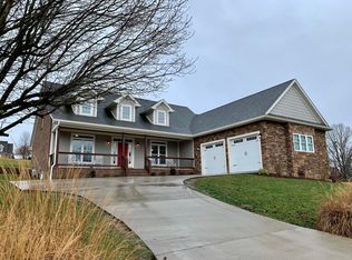 172 Creek Side Ct, Bristol, TN 37620