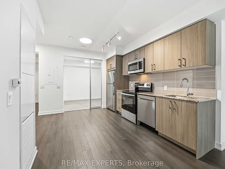 4010 Eglinton Ave W #320 — Photo 16