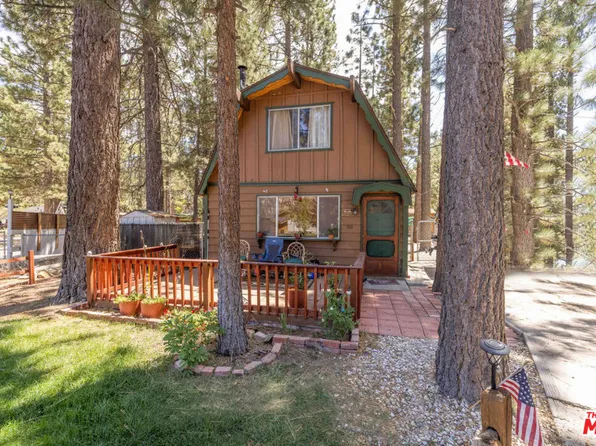 900 E Mountain View Blvd, Big Bear City, CA 92314