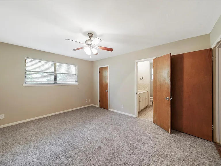 4406 Rosebay Dr — Photo 23