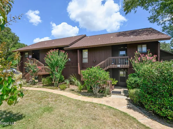 108 Molokai Vlg, Diamondhead, MS 39525