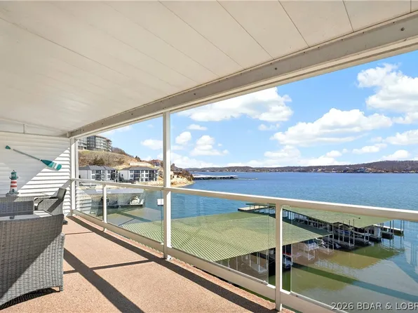 214 Emerald Bay Dr #3D, Lake Ozark, MO 65049