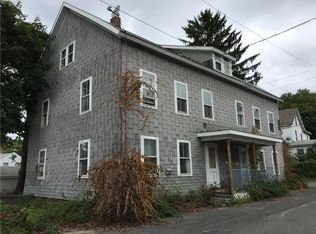 8 Cherry St, Ware, MA 01082