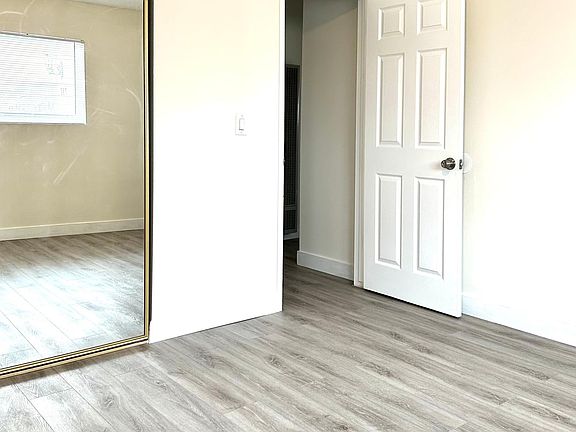 5th image of 211 N Huntington Ave APT 3