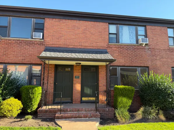 2173c North Central Road image 6 of 7