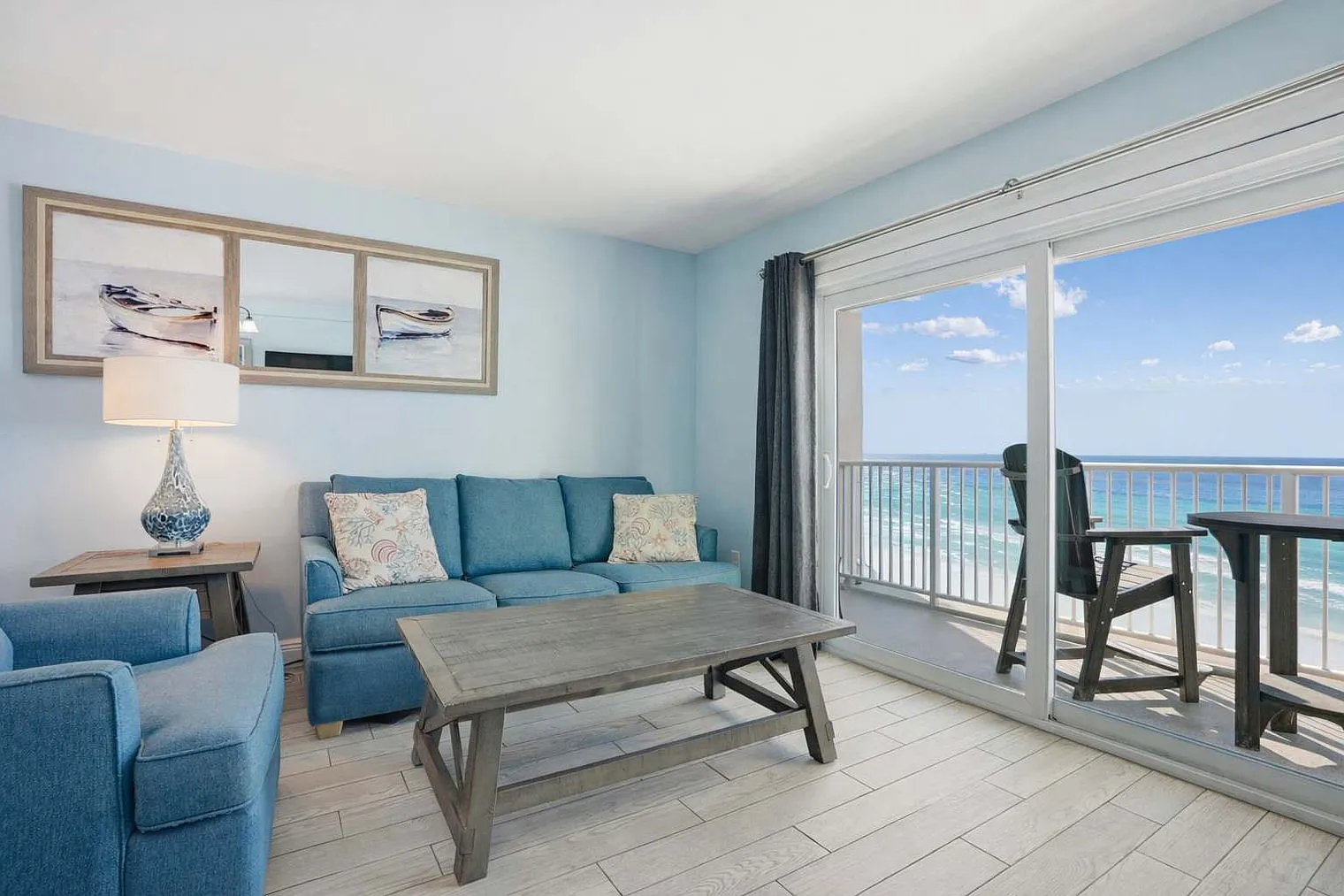 1 bed, 1.0 bath, 742 sqft, $1,417 — Photo 1