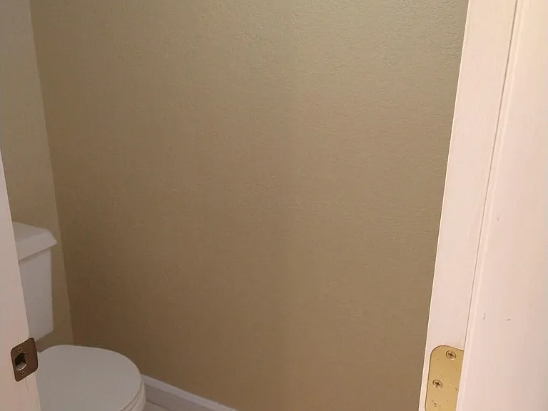 1020 Pinetree Dr #8 — Photo 26