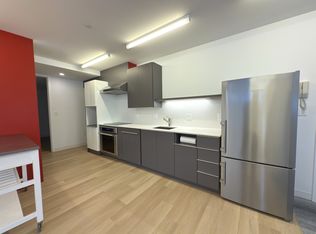 29 Warren St #1, Cambridge, MA 02141