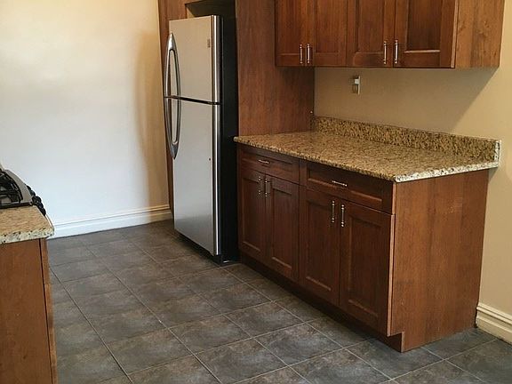2nd image of 4721 41st St #5D