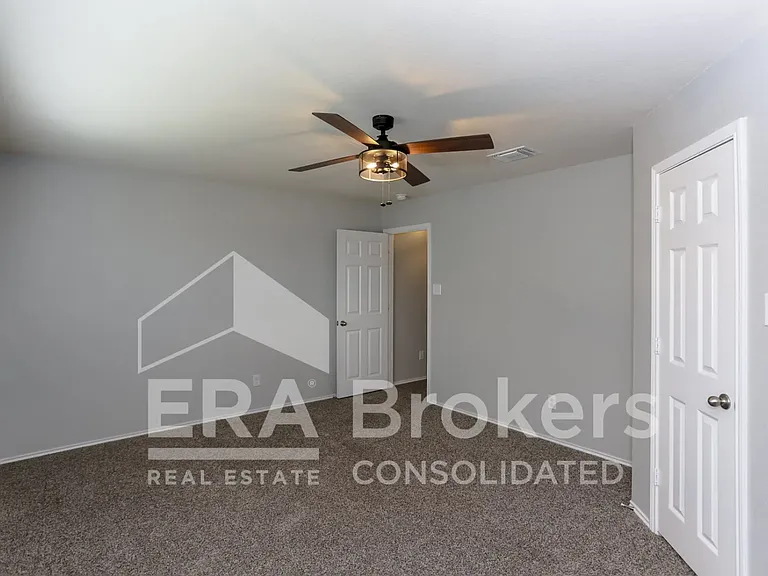 2506 Bargello St — Photo 23