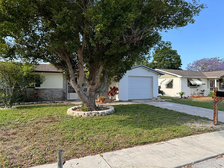 3048 Merita Dr — Photo 2