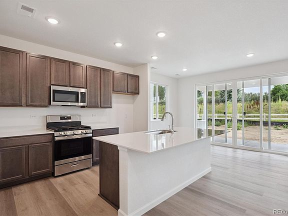 5th image of 4266 Graywood Drive