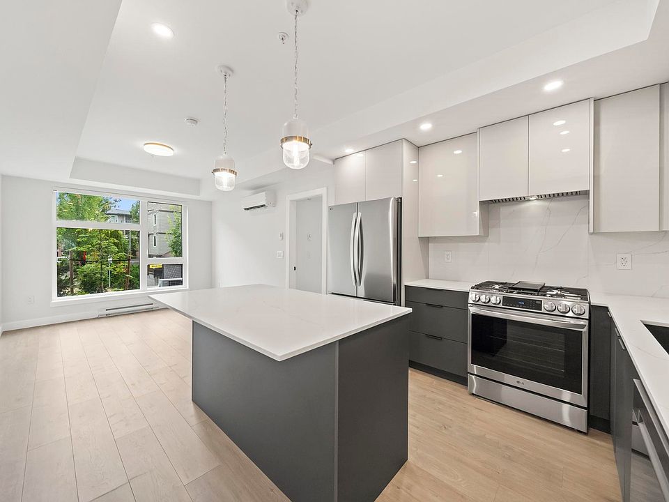 1st image of 15353 17th Ave #103