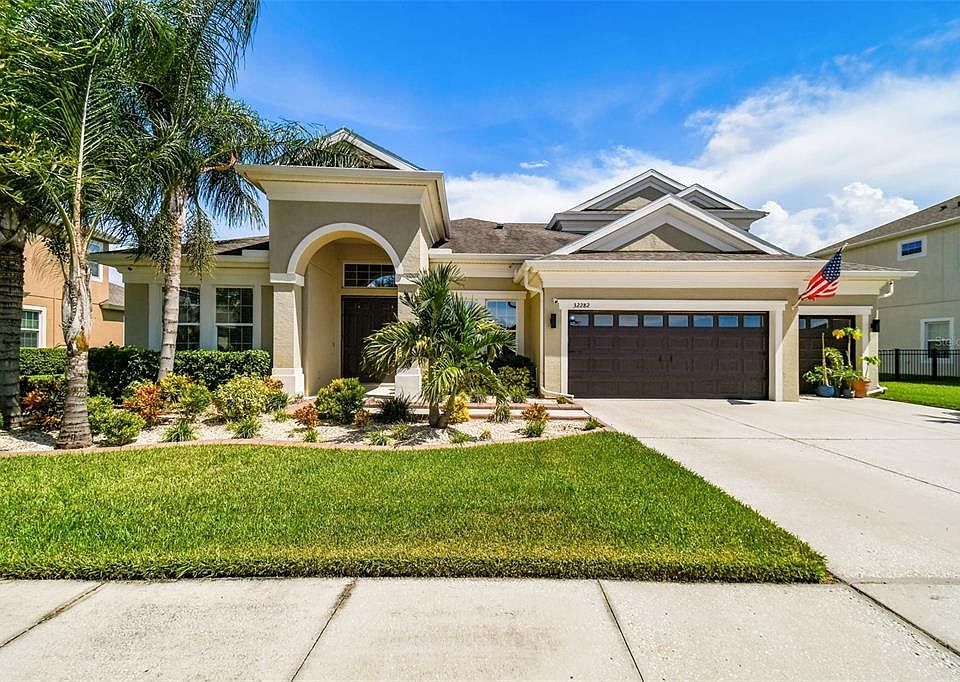 1st image of 32282 Goddard Dr
