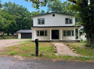 1516 W School St, Claremore, OK 74017